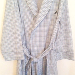 Robe Nautica mens new size L/XL cotton long pocket